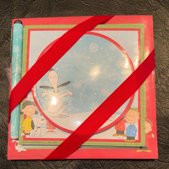 Peanuts | Office | Peanuts Snoopy Memo Pad Set With Red Ribbon New ...